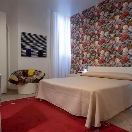 Boutique Residenza La Ceramica 3*