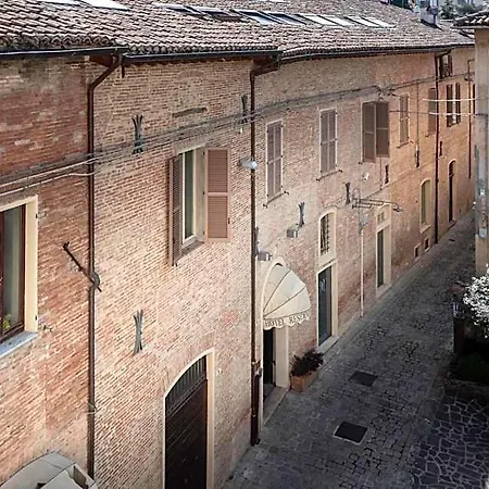 Boutique Residenza La Ceramica 3* 파브리아노