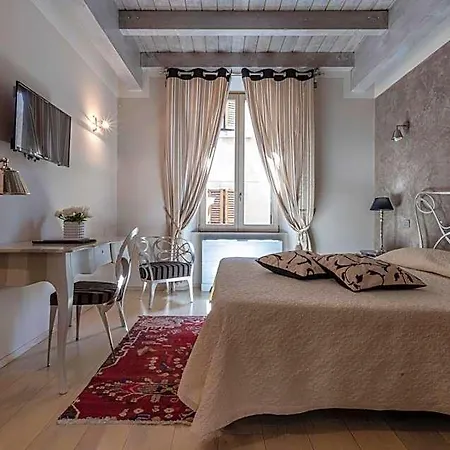 Boutique Residenza La Ceramica 3* 파브리아노